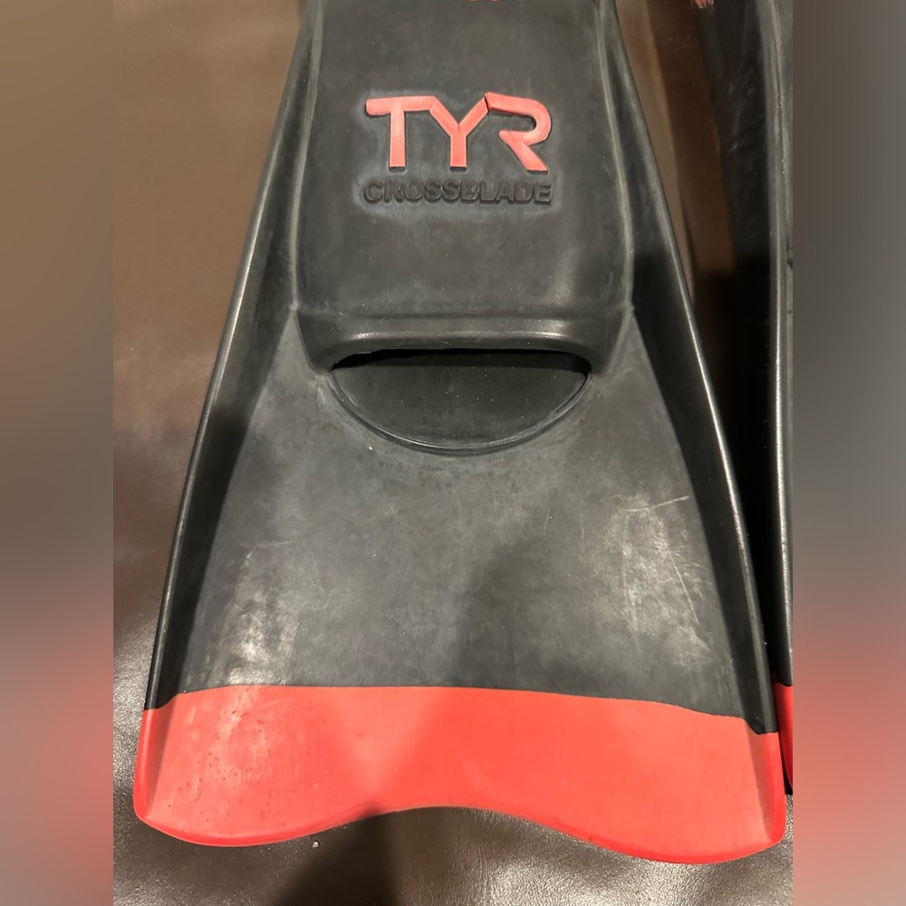 TYR Crossblade Swim Fins Black with Red Accents